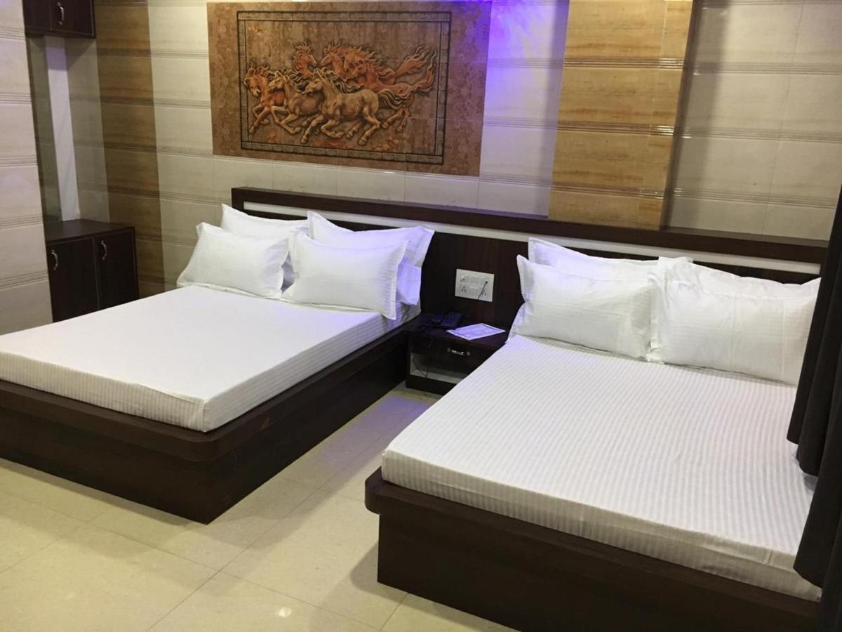 Hotel Raj Inn Ajmer Sharif Esterno foto