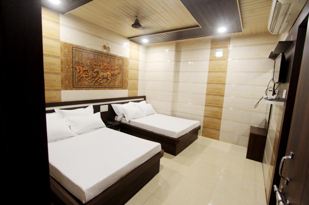 Hotel Raj Inn Ajmer Sharif Esterno foto