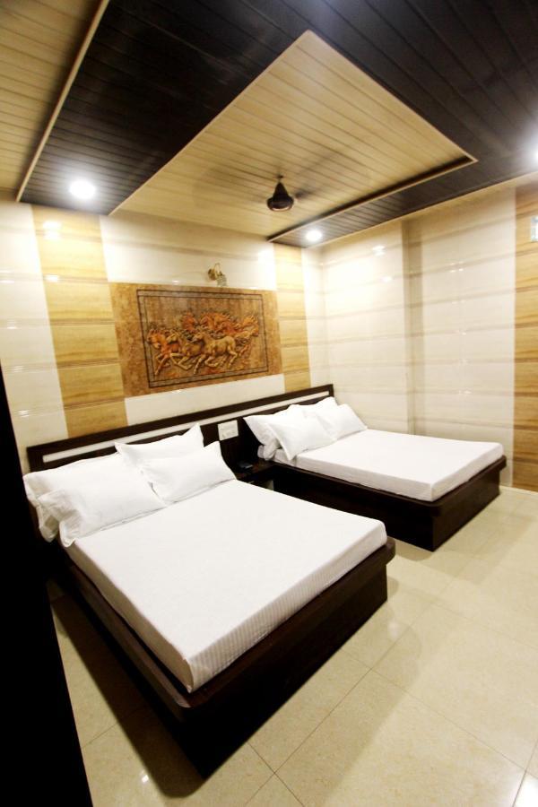 Hotel Raj Inn Ajmer Sharif Esterno foto